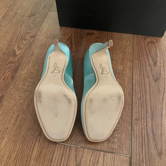 JOAN AND DAVID teal heels with rhinestone decor - Picture 5 of 7